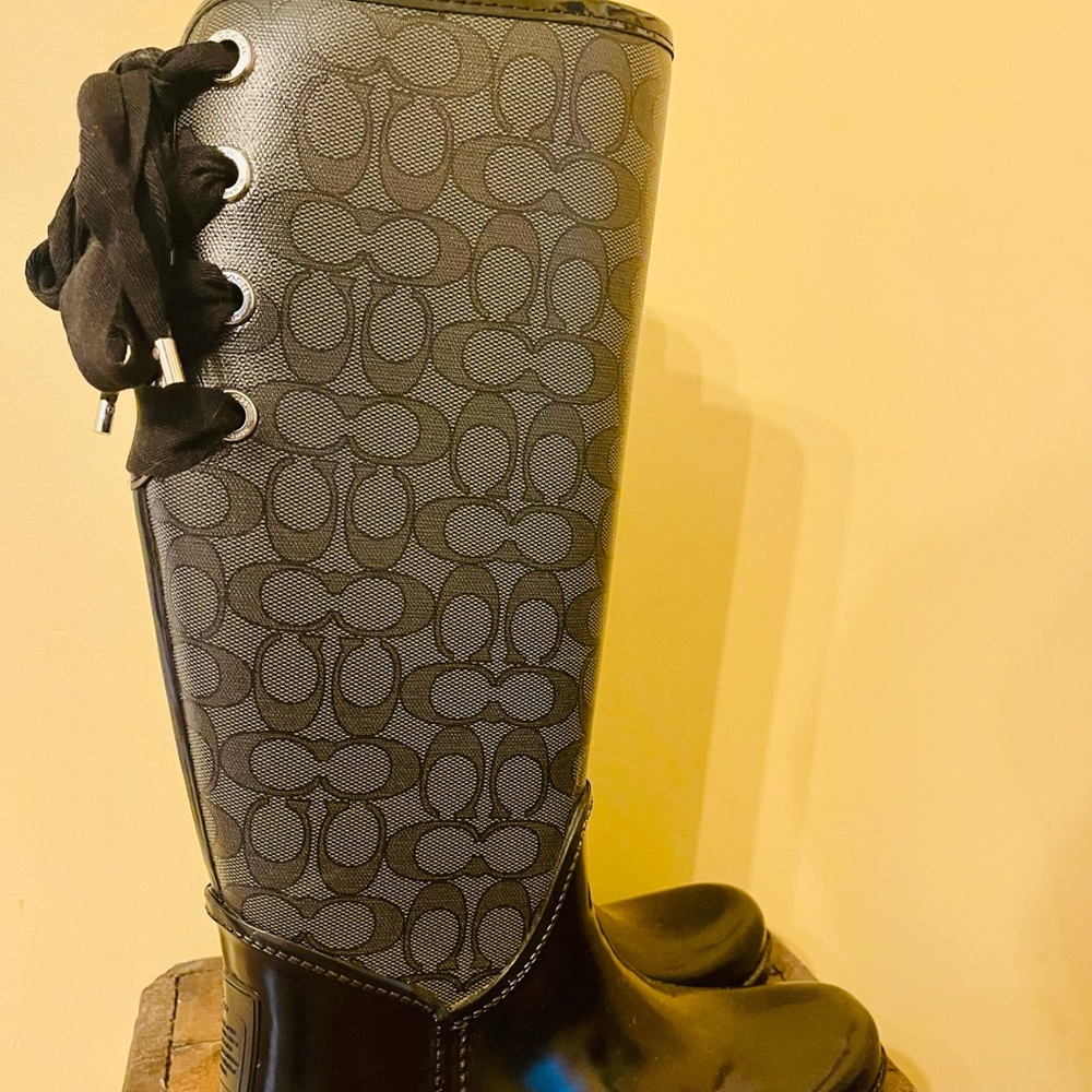 Authentic Women’s Coach Rainboots